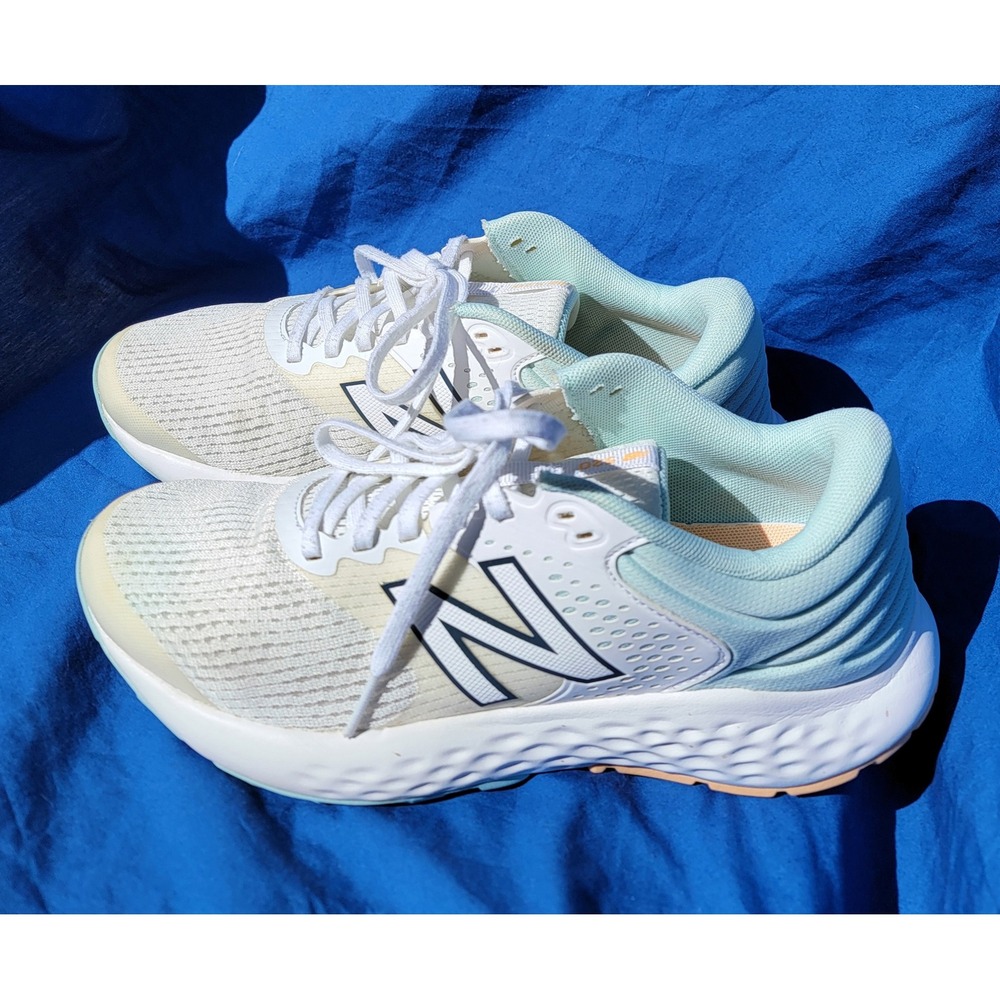 New Balance 520 v7 Running Shoes Womens 8.5 Seafoam Green White WS520CW Running